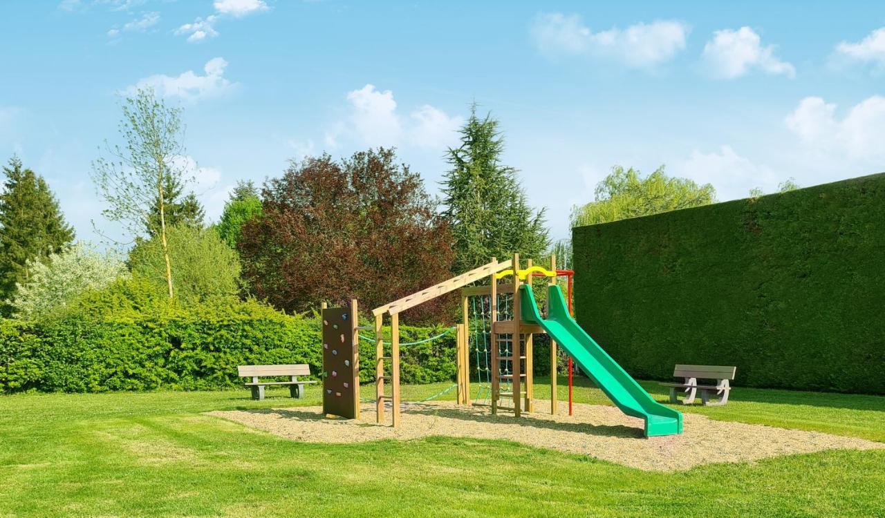 Resort & Camping - Val De Braye Besse-sur-Braye ภายนอก รูปภาพ