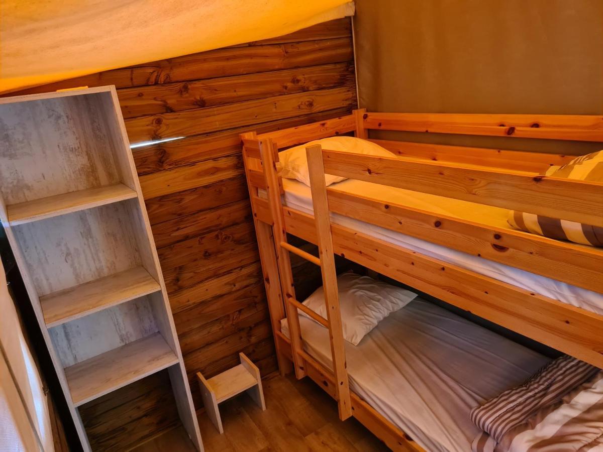 Resort & Camping - Val De Braye Besse-sur-Braye ภายนอก รูปภาพ